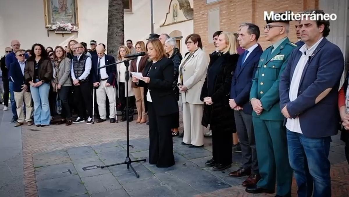 Benicàssim guarda un minuto de silencio por el asesinato de Ana Sorribas