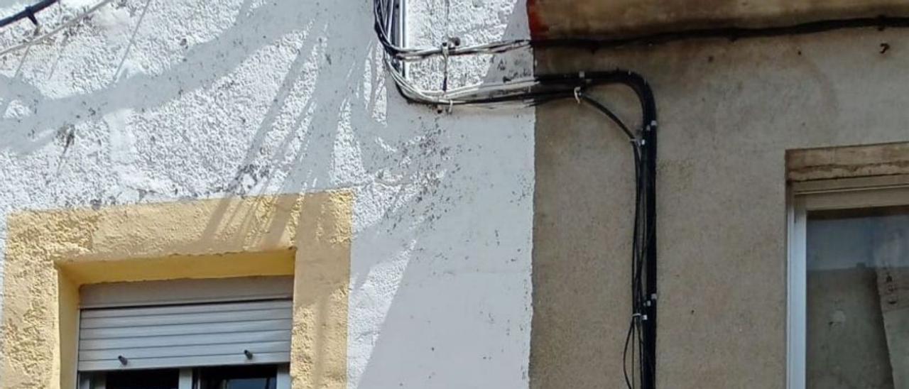 Instalación de fibra en el municipio. | Ayuntamiento de El Maderal