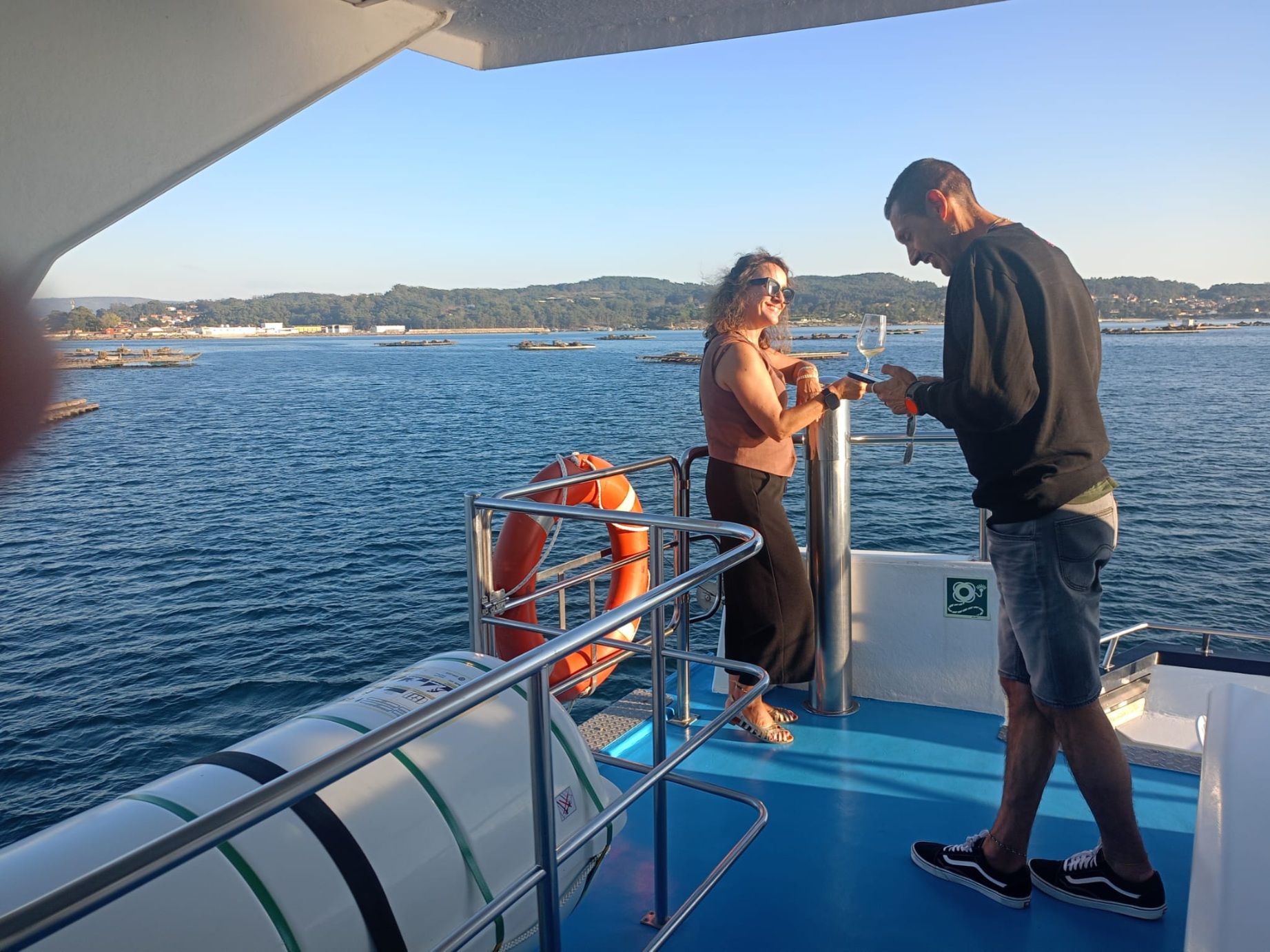 La ruta de «Viños singulares polo mar» a bordo del catamarán «Gran Cormorán Jet», esta tarde-noche.