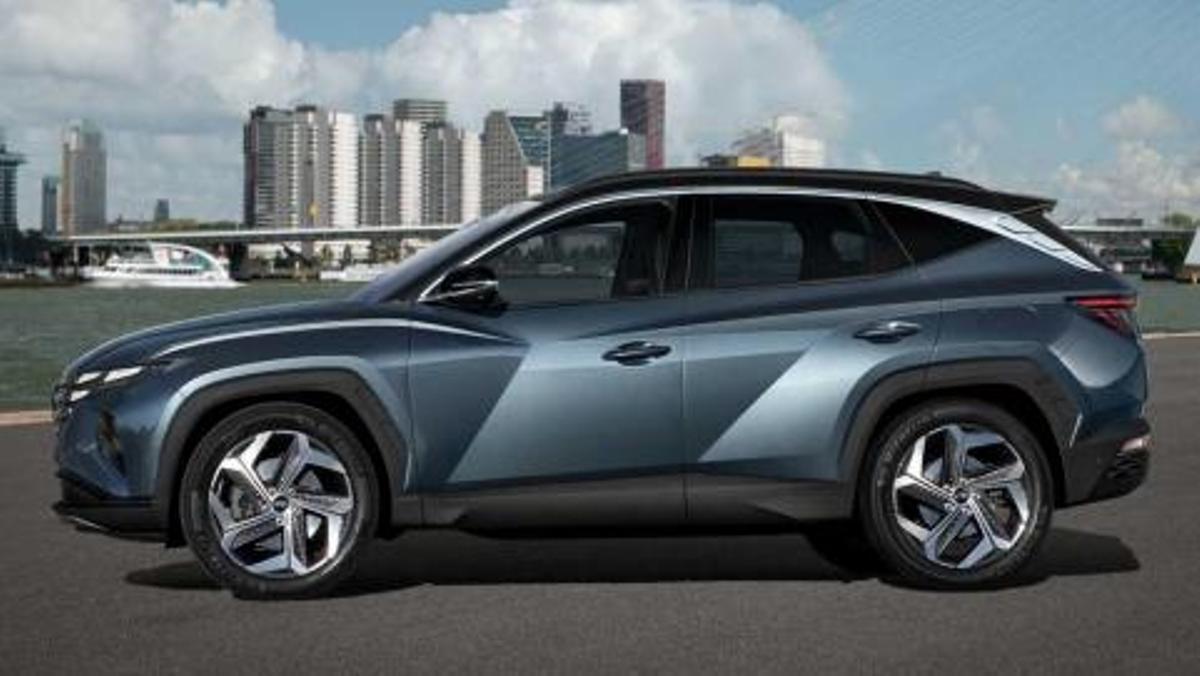 La vista lateral del Hyundai Tucson destaca por sus formas angulosas de marcado carácter