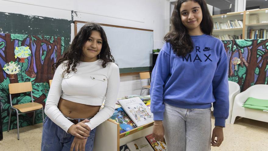 Estudiantes brillantes en los barrios del fracaso escolar: &quot;Si no me ayudan con los deberes lo busco yo en Youtube&quot;