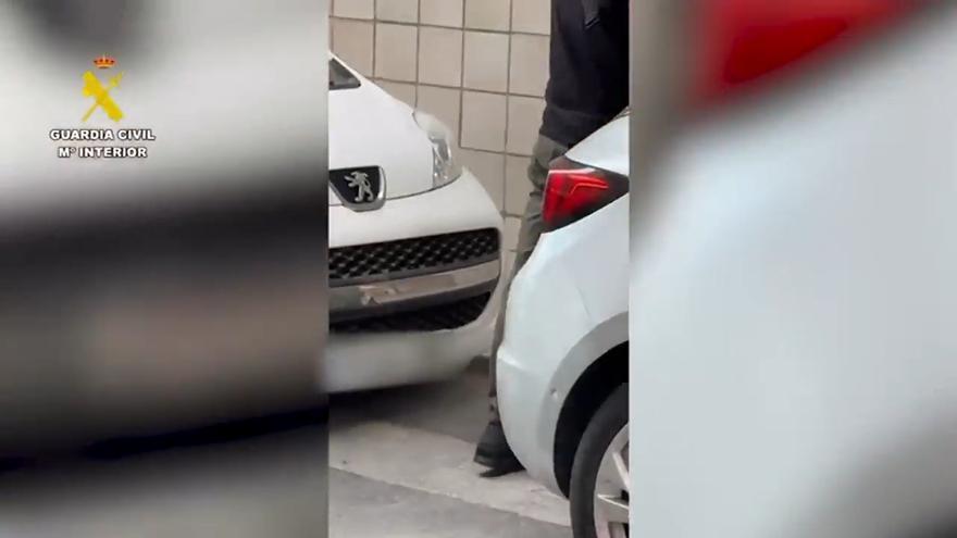 Un guardia civil fuera de servicio detiene a un hombre acusado de intento de robo en Santa Pola