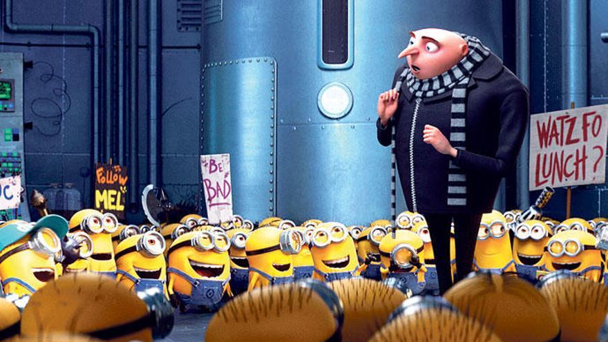 Eigentlich ist der Bösewicht Gru die Hauptfigur in den Minions-Filmen - ganz groß raus aber kommt seine kleine gelbe Gefolgschaft.