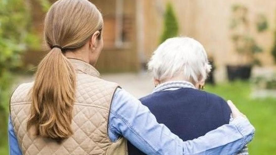 El progresivo envejecimiento social obliga a aumentar el número de plazas en residencias.