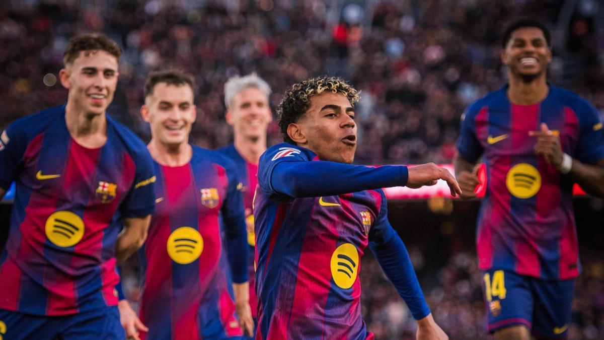 El Barça, camino de Girona con Raphinha en el autocar