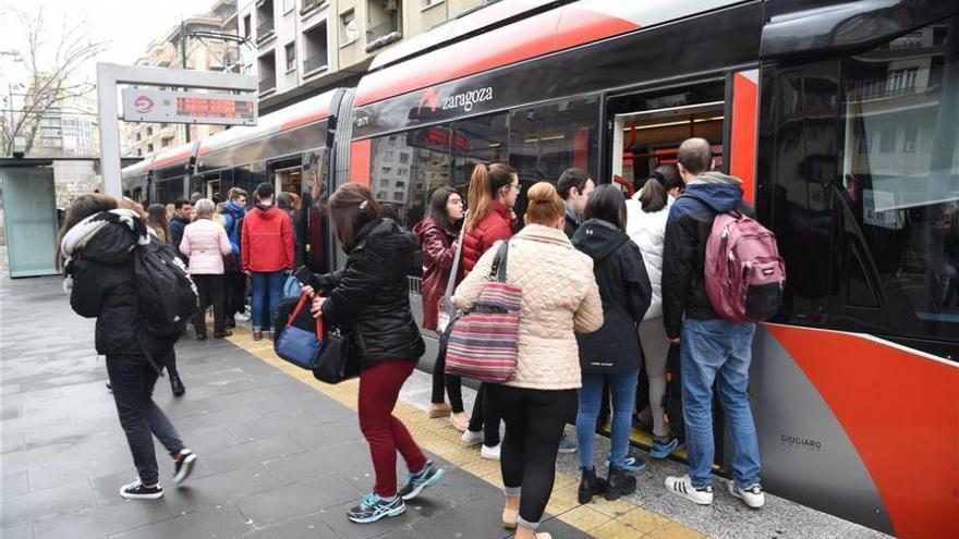 La huelga del tranvía pondrá hoy a prueba al servicio en fin de semana