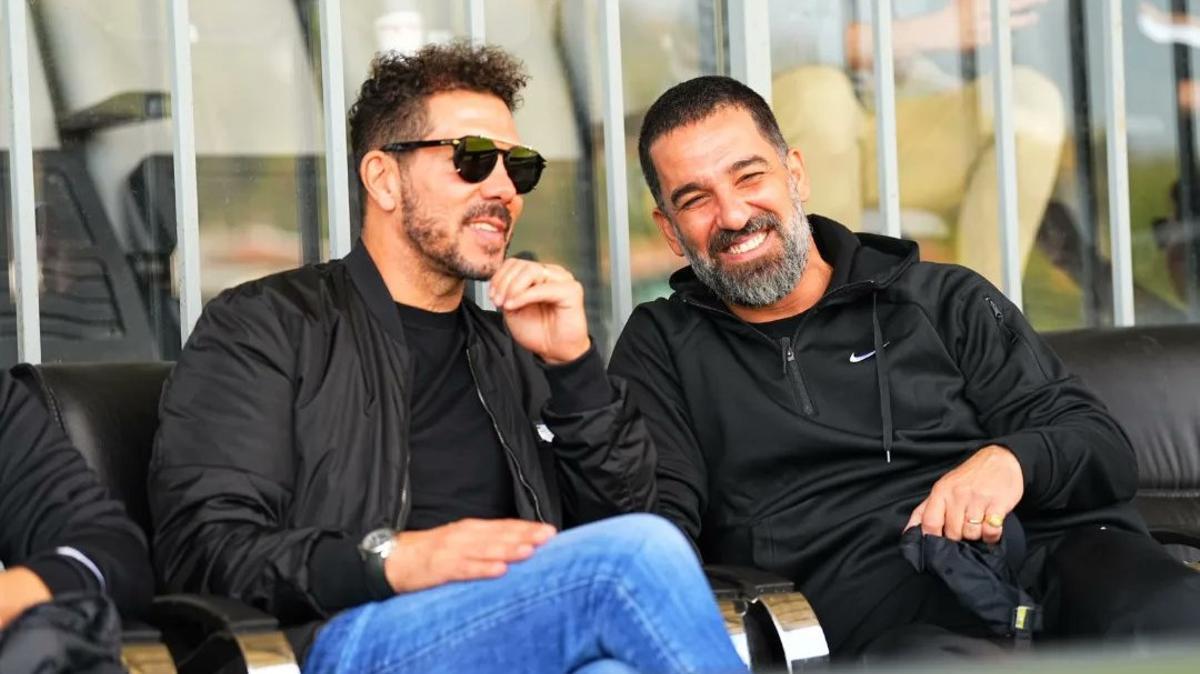 Arda Turan, entrenador de moda en Turquía