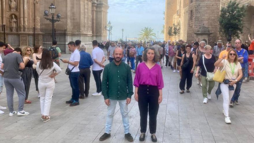 Miquel Àngel Contreras y Neus Truyol, ayer en Palma. | MÉS