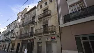 Ontinyent acumula 200 locales comerciales en venta: más que Sagunt, Alzira y Xàtiva juntas
