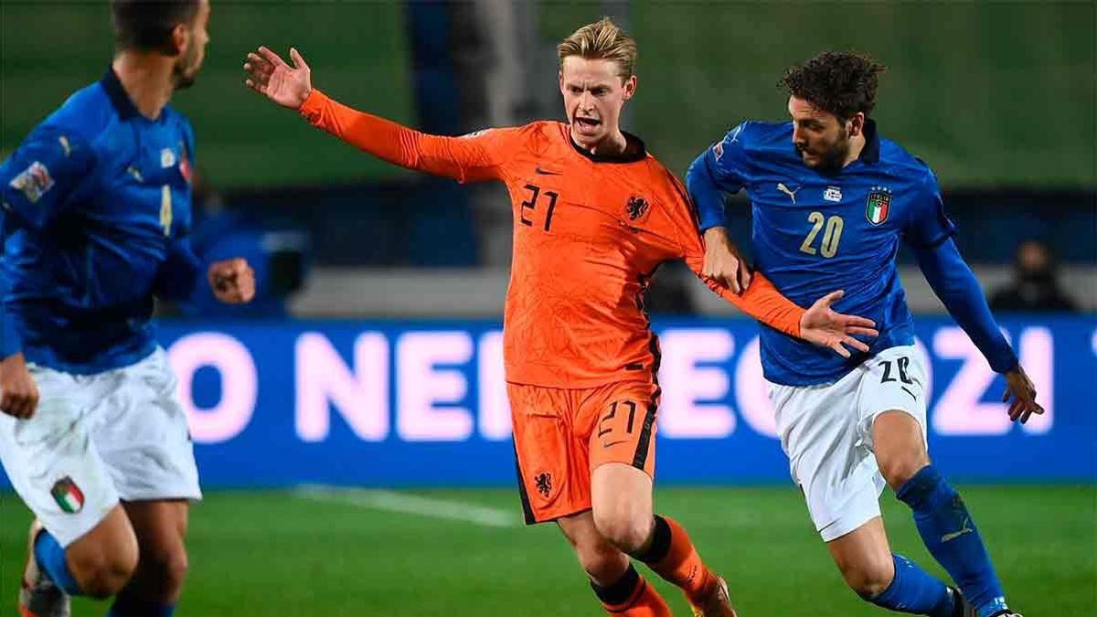 De Jong augura un buen futuro a su selección