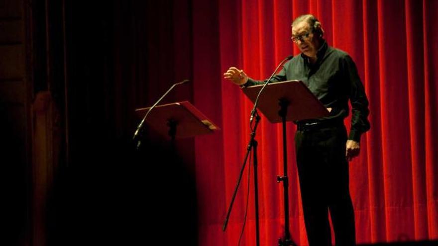 Avilés homenajea a Alfonso Camín, «el poeta de Asturias por excelencia»