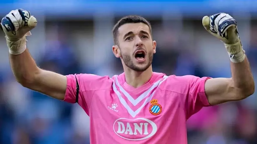 El Barça paga la claúsula de 25 millones y ficha a Joan García, el meta del Espanyol