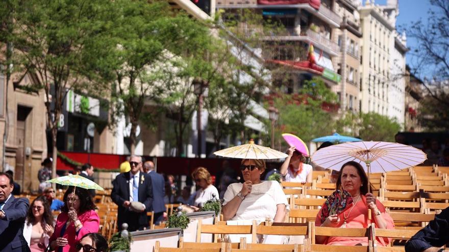 “Busco sillas en Sevilla”: la reventa continúa por internet desde toda España pese a las denuncias