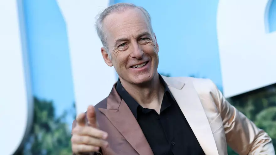 ¿Humor y golpes de kárate? Mejor llama a Bob Odenkirk