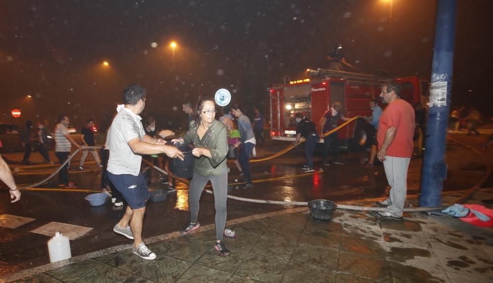 Incendios en Galicia | El fuego alcanza Navia