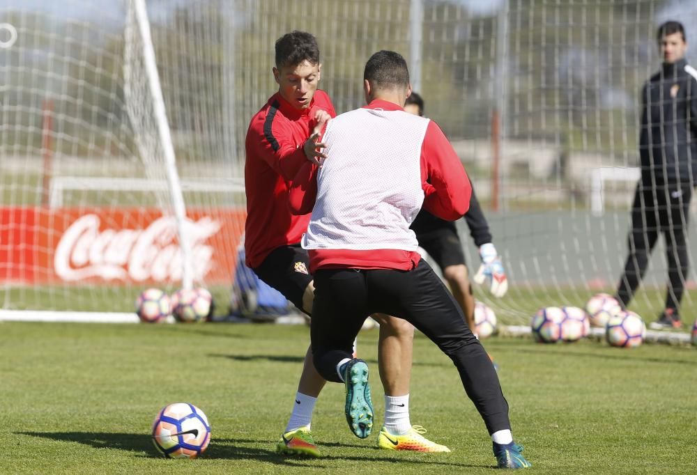 Entrenamiento del Sporting 19/04/2017