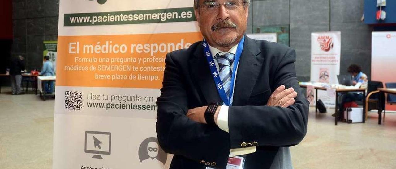El presidente de la Semergen, José Luis Llisterri. // Rafa Vázquez