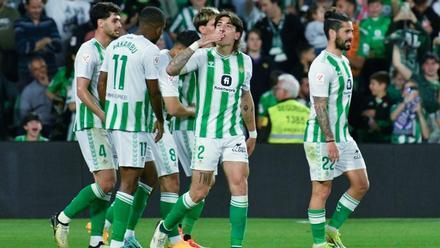 Betis - Sevilla: Un derbi hispalense con objetivos muy diferentes