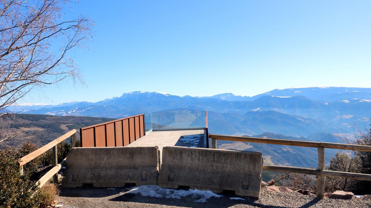 El mirador de Guils de Cantó fa més d'un any que està tancat