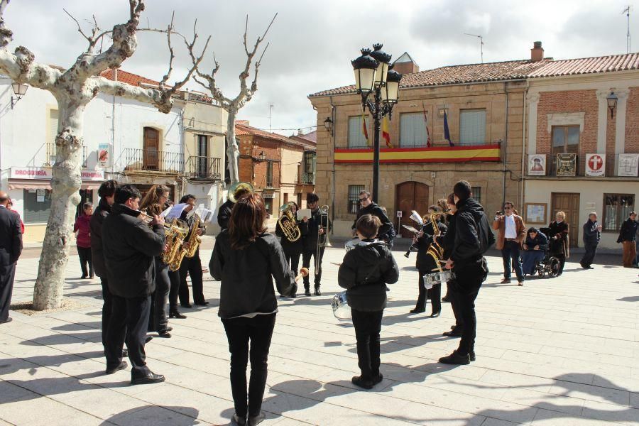 Resurrección en los pueblos de la Provincia