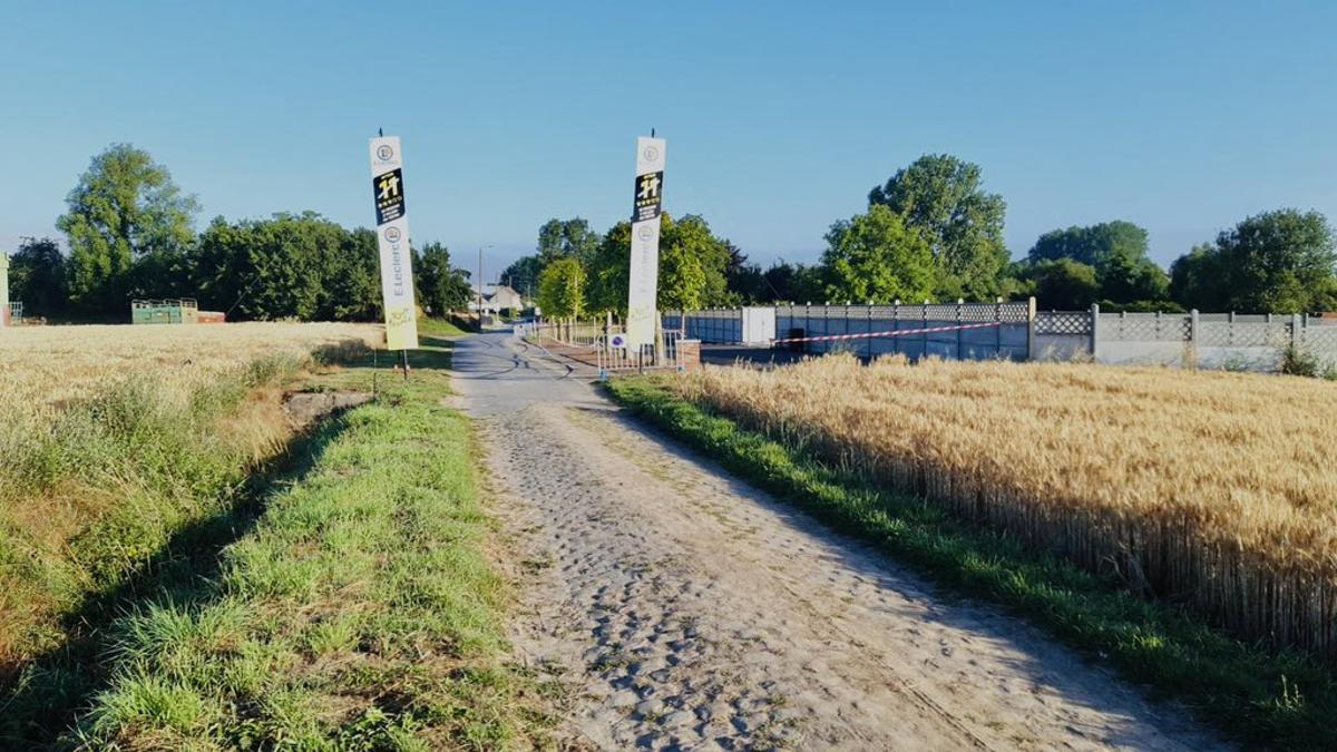 Uno de los tramos de adoquines por los que pasará el Tour este miércoles. Uno de los tramos de adoquines por los que pasará el Tour este miércoles.