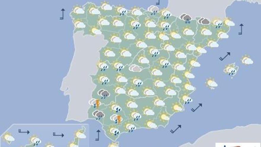 Nubes y claro y posibles lluvias en Canarias