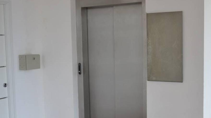 El arreglo del ascensor de la estación de Moncofa, sin fecha