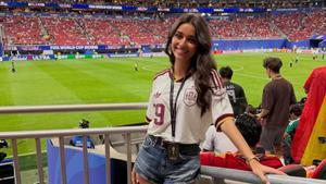 Inés García, el mayor apoyo de Lamine Yamal en su debut en el Mundial.