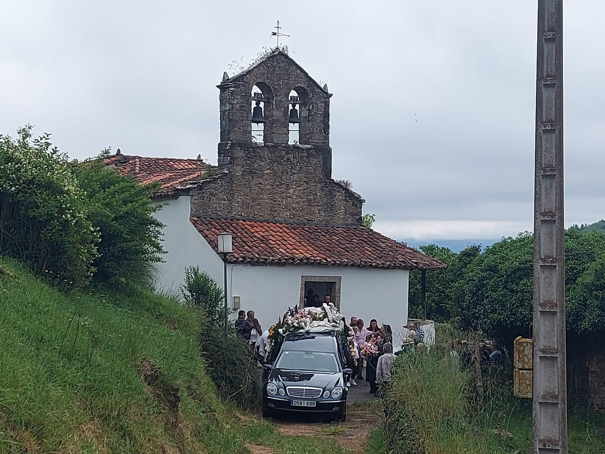 En imágenes: Funeral por Félix Manuel Arias en Sobrado (Tineo)