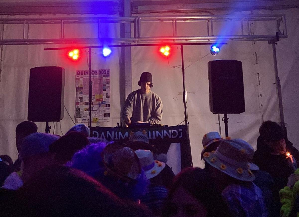 Noche del sábado en la fiesta de quintos de San Cristóbal.