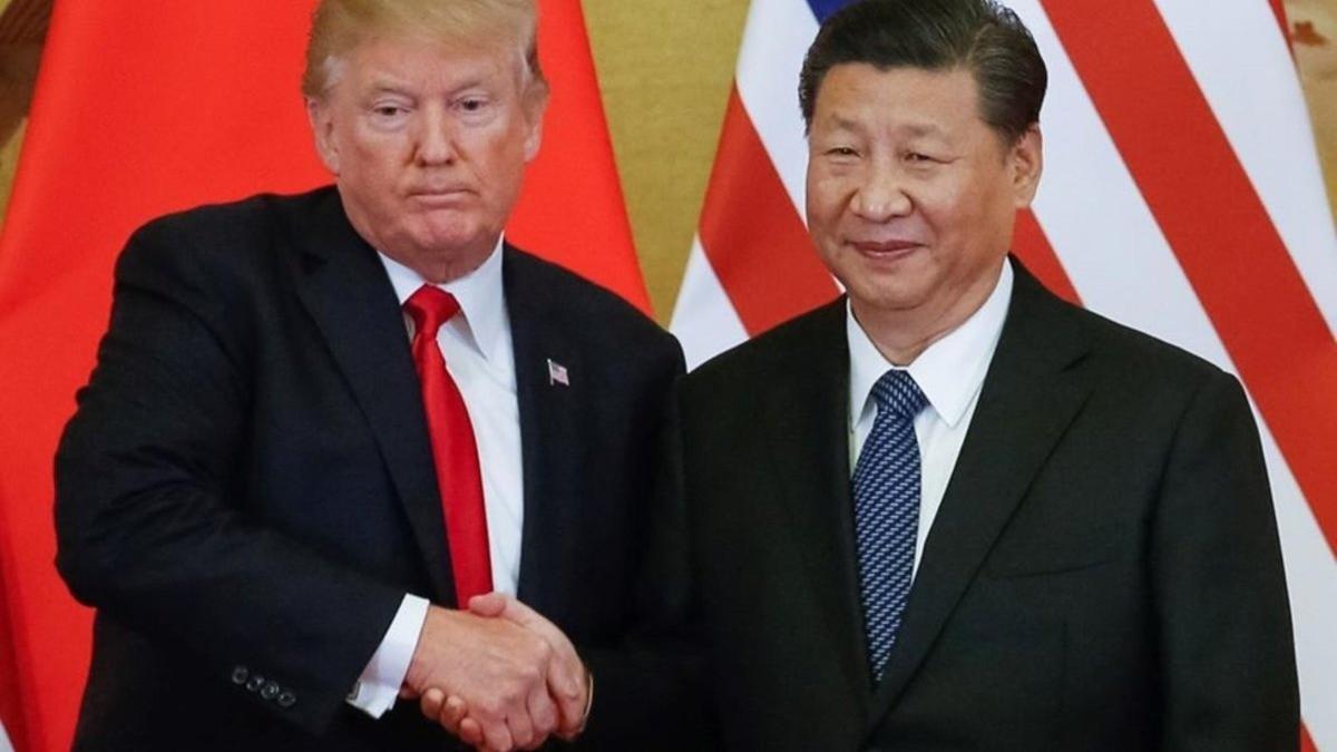 El presidente de los EE. UU. Donald Trump junto al presidente chino Xi Jinping