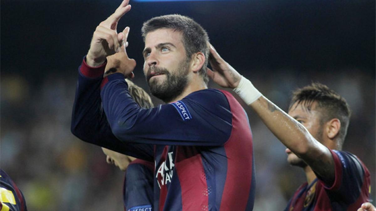 Gerard Piqué, celebrando su gol ante el APOEL Nicosia