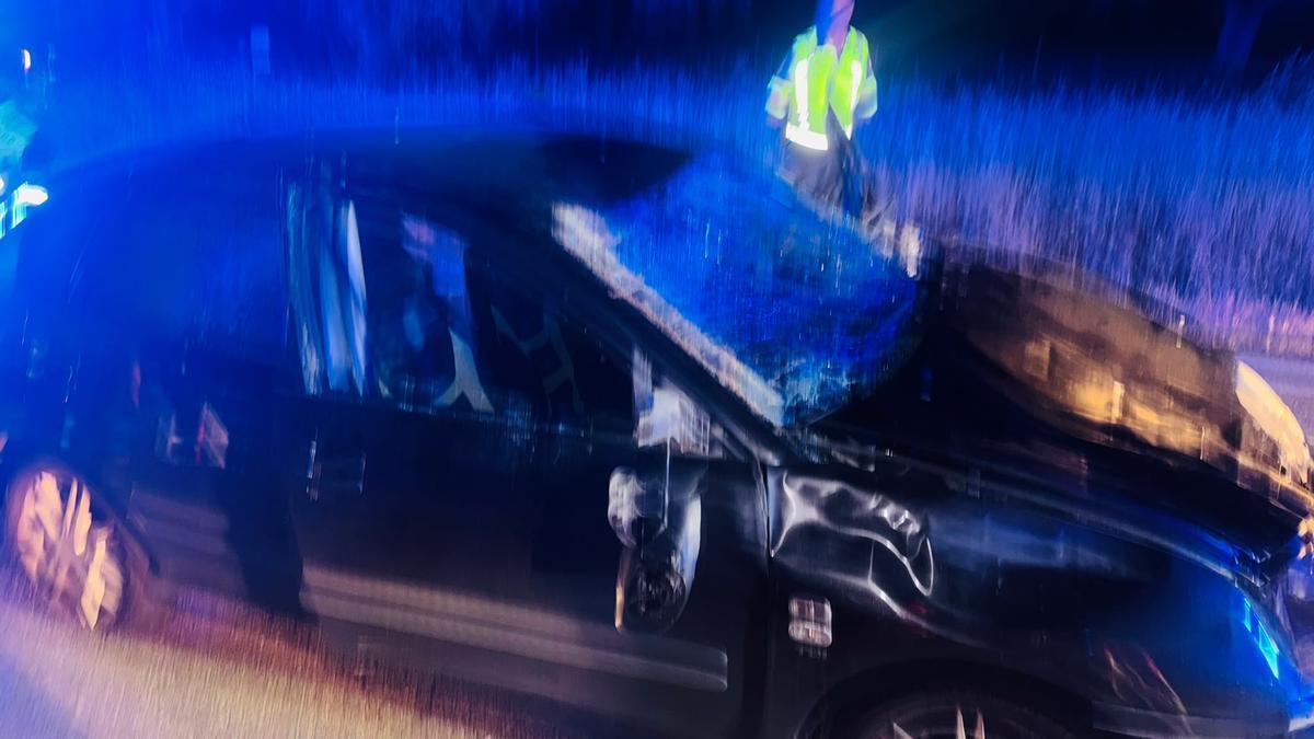 Galería | Así ha quedado el vehículo tras el accidente en Higuera de Vargas