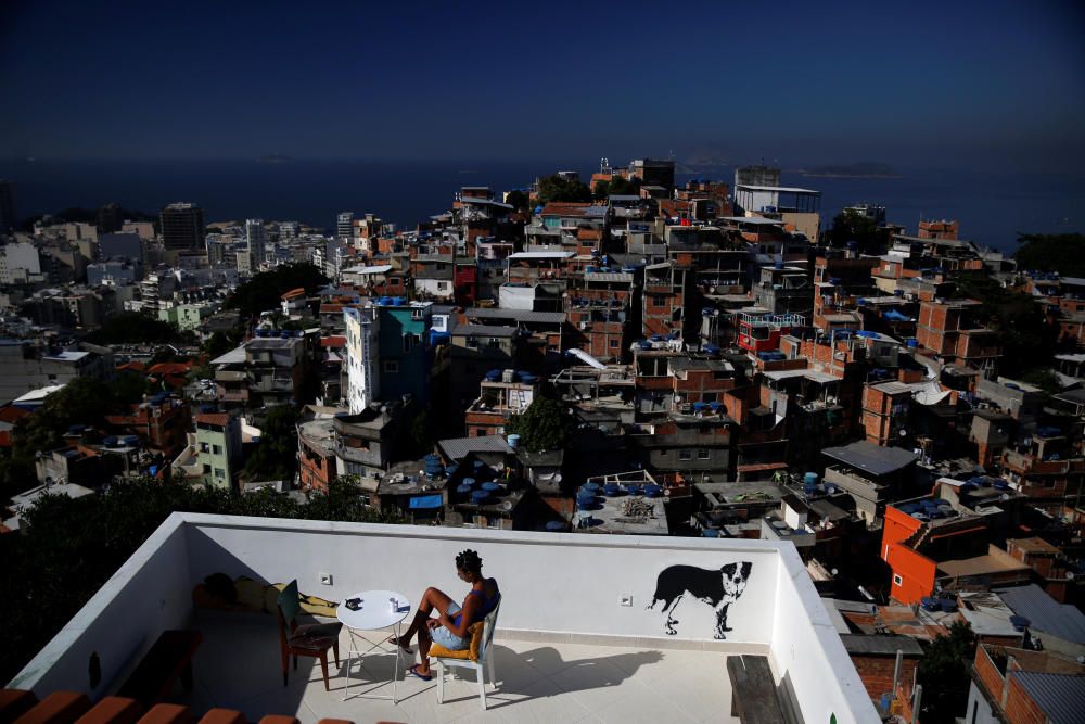 2016 Rio Olympics: A holiday in Rio's favelas