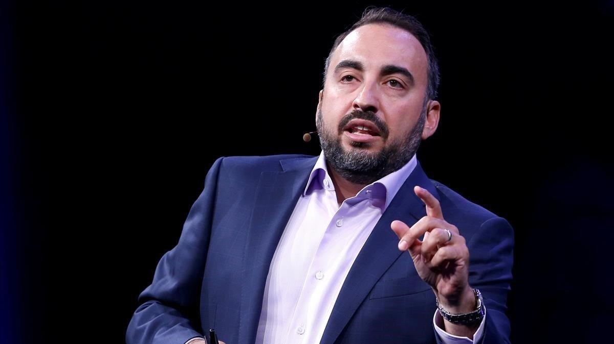 zentauroepp42585183 file photo   facebook chief security officer alex stamos giv180320090851