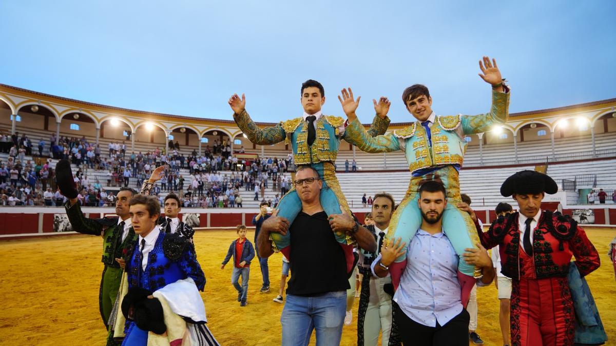 El Candela y De Gracia triunfan en la plaza de Pozoblanco