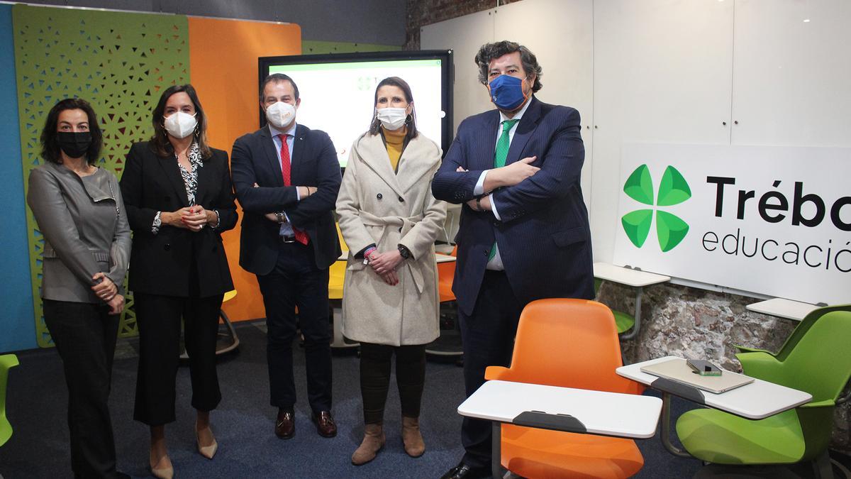 Pilar Alcalá, Laura Castillo, Juan José Guerrero, Mercedes García Paine y Manuel Portero