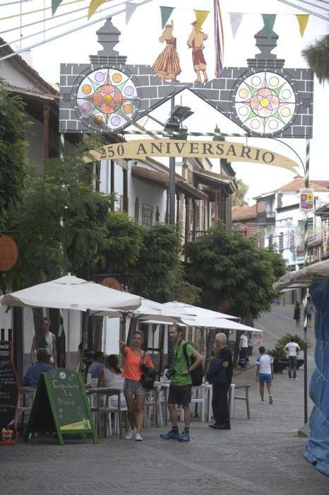 LA VIRGEN DEL PINO SIN SU MANTO. TEROR SE ...