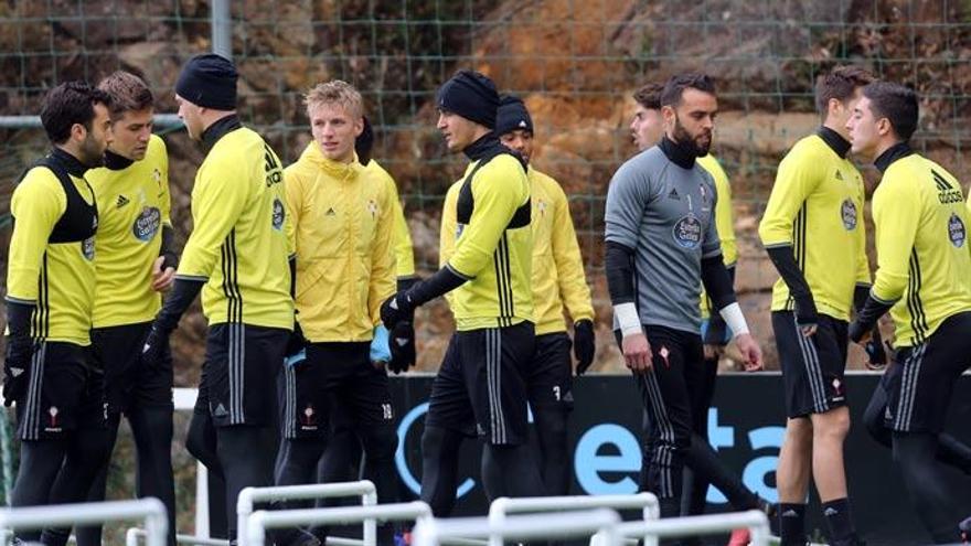 El Celta, en un entrenamiento en A Madroa // MG BREA