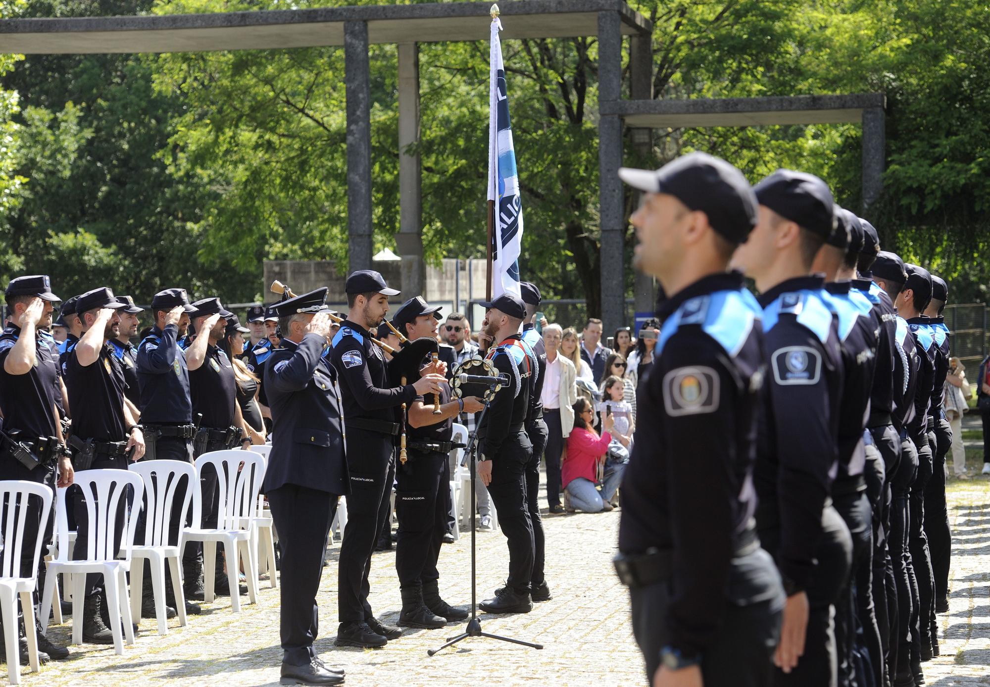 Masiva entrega de distinciones en la academia gallega de Policía Local