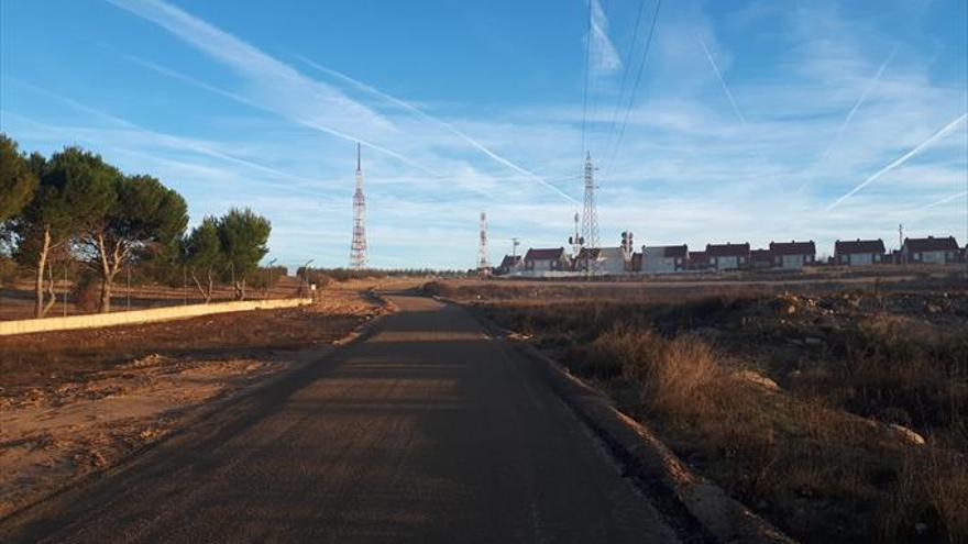 Sigue la mejora de calles y caminos