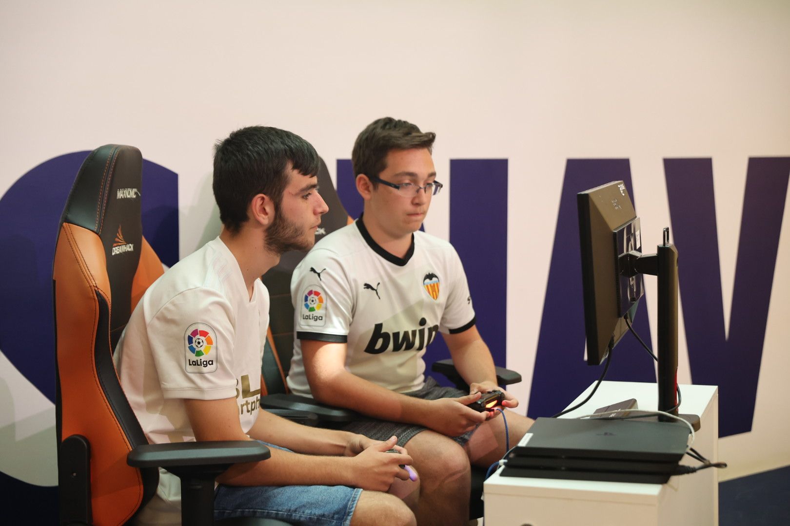 Las Fallas se asoman a los e-sports para captar a la juventud