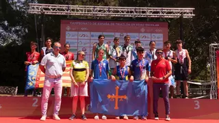 Asturias emociona a todas las selecciones autonómicas en el Campeonato de Triatlón en Mérida