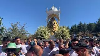 La Virgen de la Sierra regresa a Cabra en la tradicional 'Bajá'