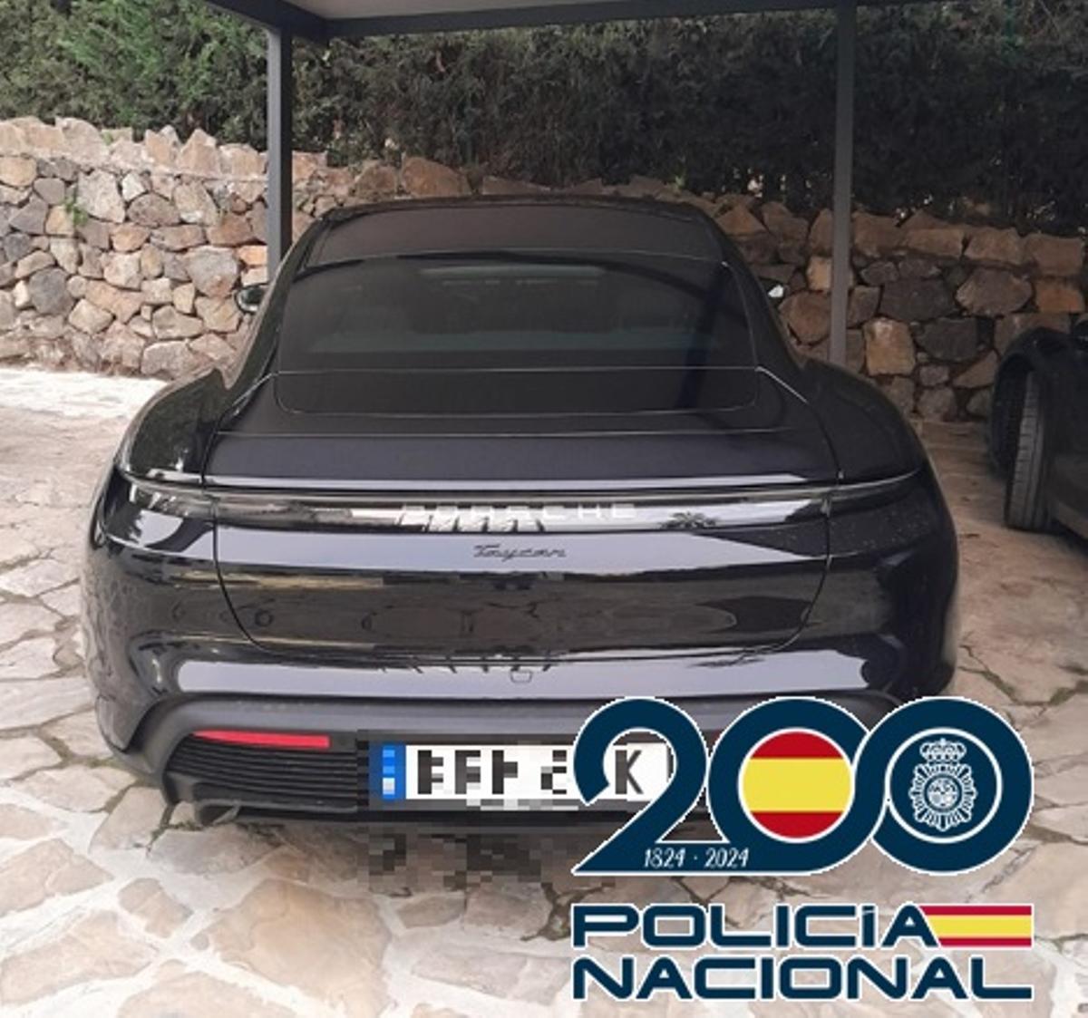 Vehículo intervenido al líder de la trama.