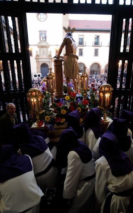 Procesión del Silencio en el Martes Santo de Oviedo.