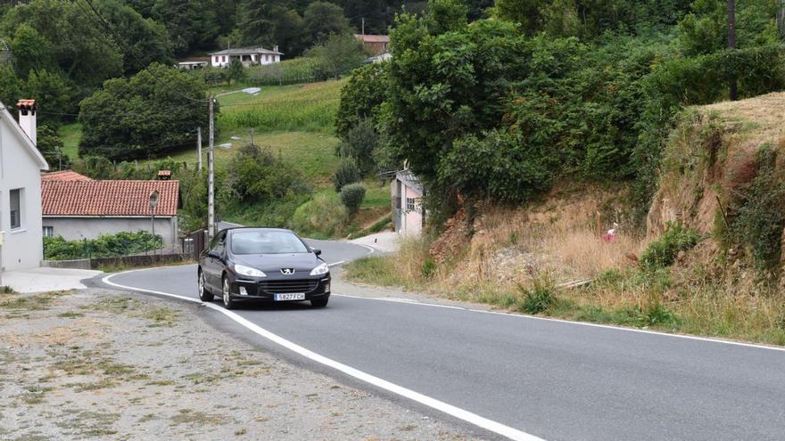 Abegondo ultima acuerdos para la mejora de la carretera en Leiro impulsada en 2016