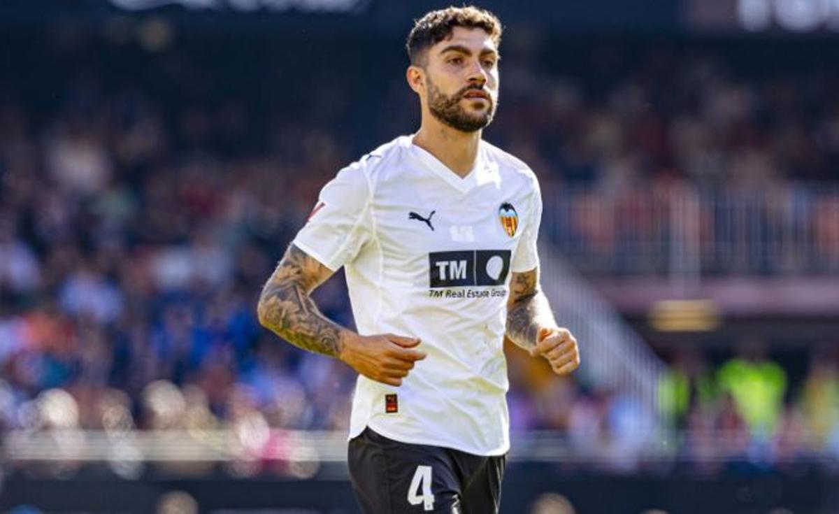 Unai Núñez, defensa central, cedido por el Celta, que está dando un rendimiento notable
