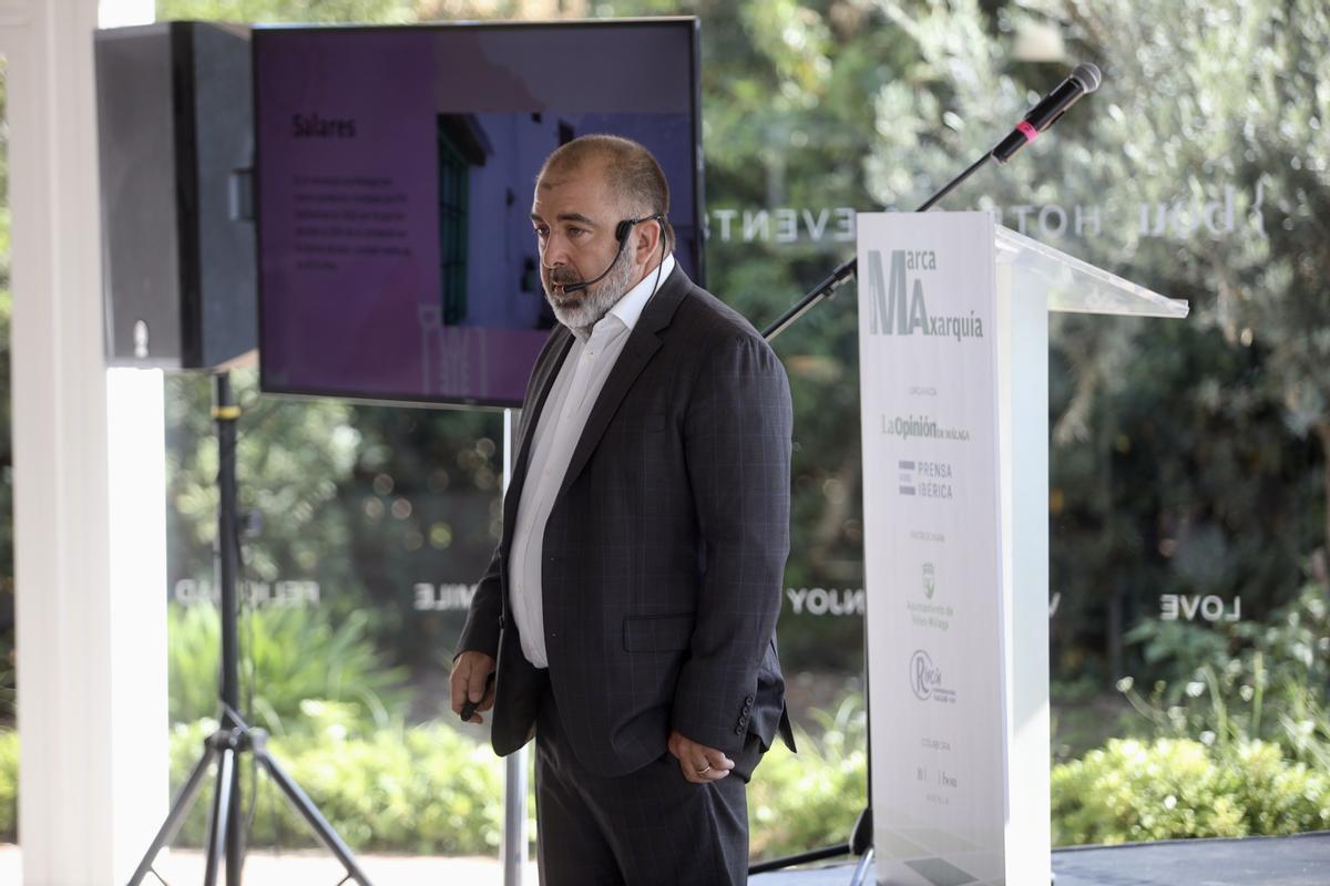 El profesor Zamarreño pronunció la ponencia principal de Marca Axarquía