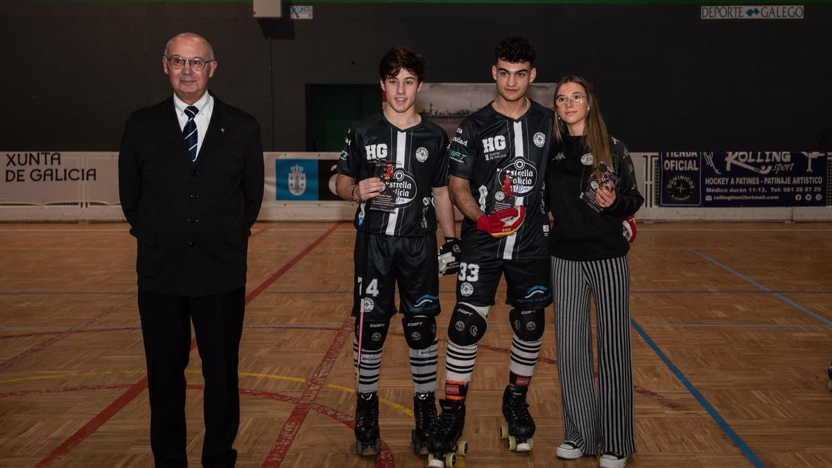 Homenaje del Dominicos a Jacobo Copa, Bruno Saavedra y Claudia Sanjurjo.